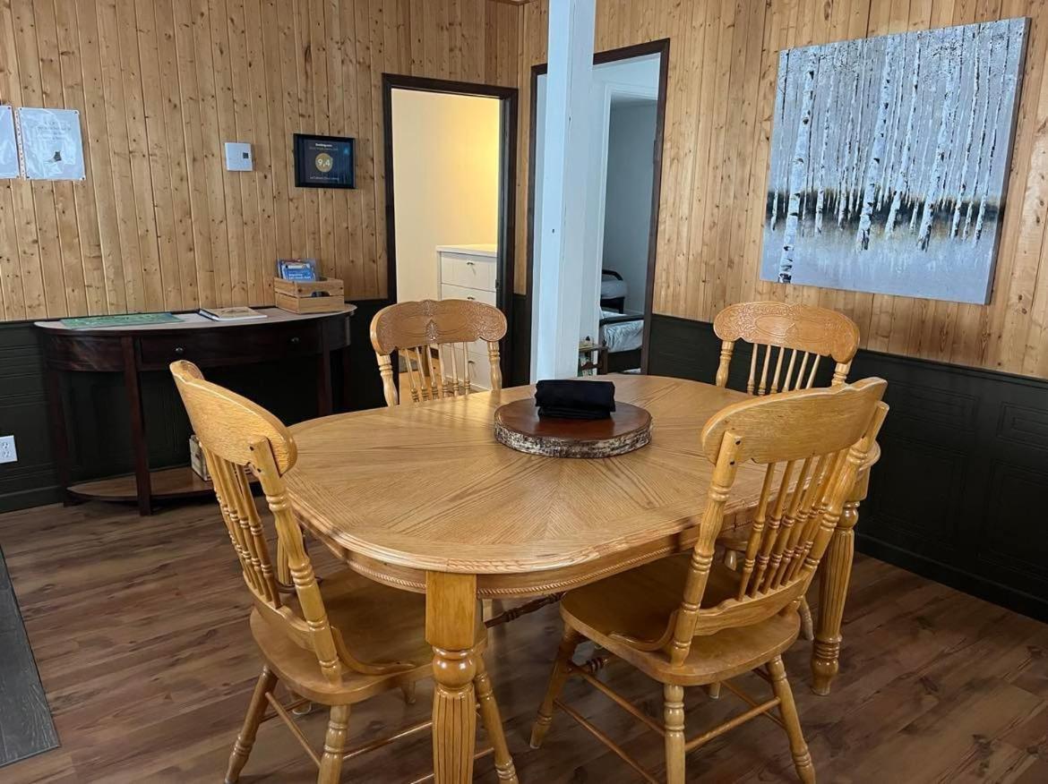 La Cabane Chez Jimmy Petit-Saguenay Екстер'єр фото